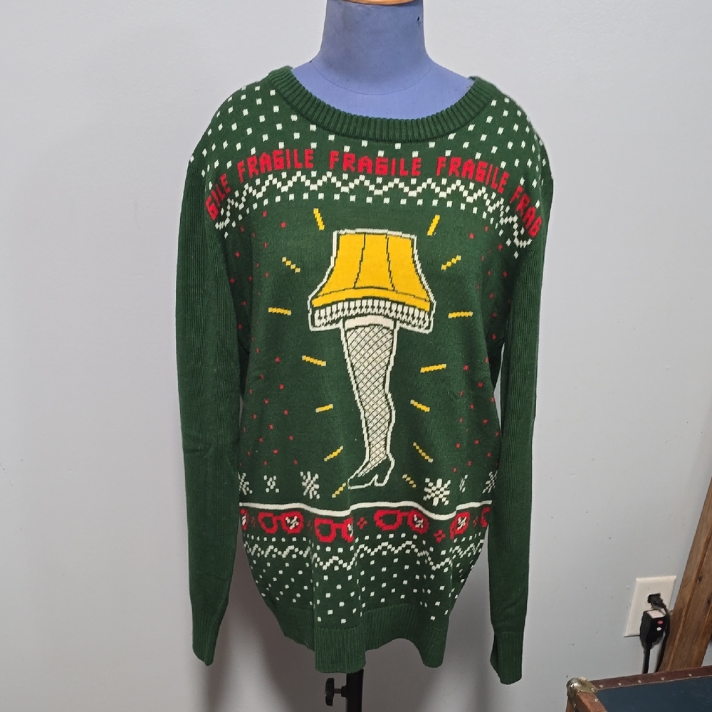 Green Novelty Sweater with Yellow Lamp Design